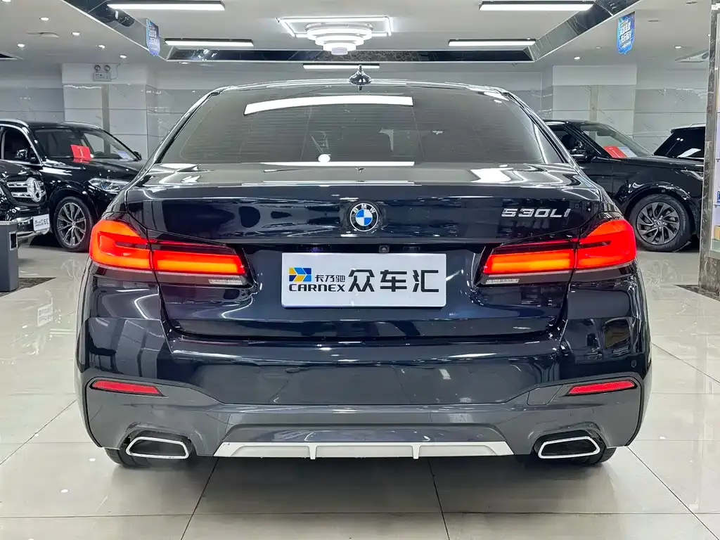 BMW 5 Series — фото 5