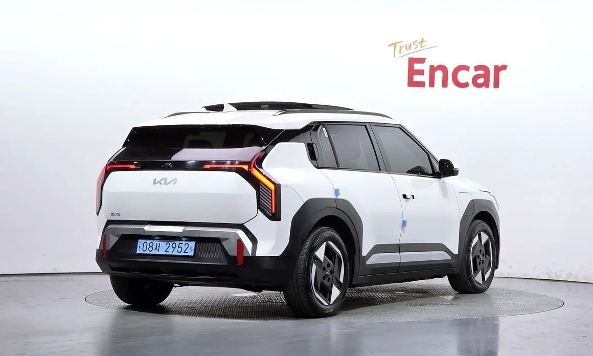 Kia EV3 — фото 5
