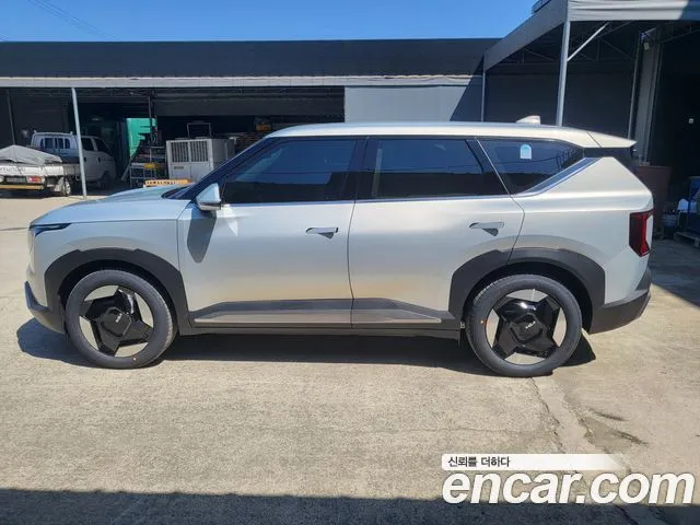 Kia EV5 — фото 6