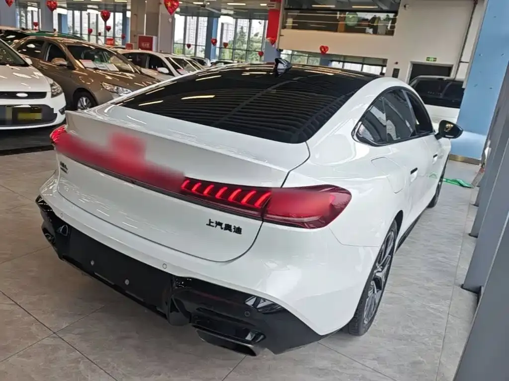 Audi A5L Sportback — фото 7