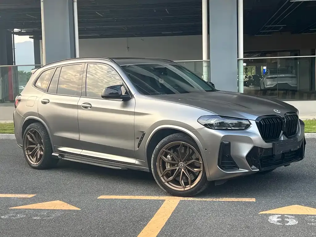 BMW iX3 — фото 2
