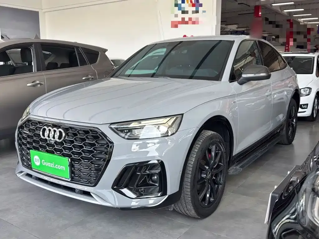 Audi Q5L Sportback — фото 7