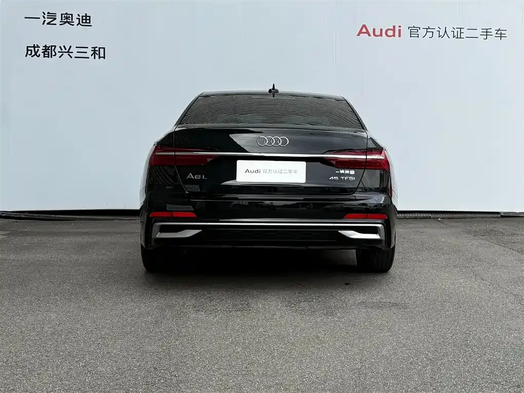 Audi A6L — фото 10