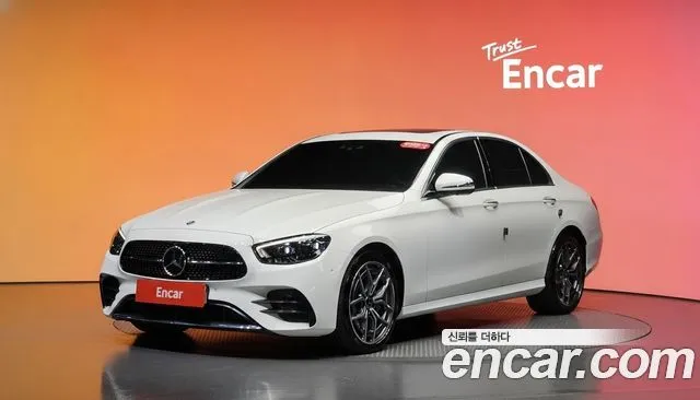 Mercedes-Benz E-Class — фото 1