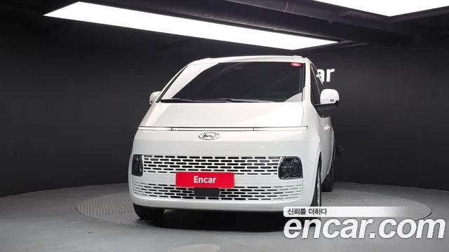 Hyundai Staria — фото 2