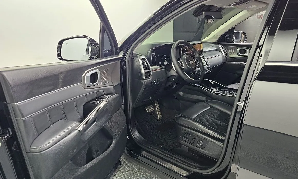 Kia Sorento — фото 9