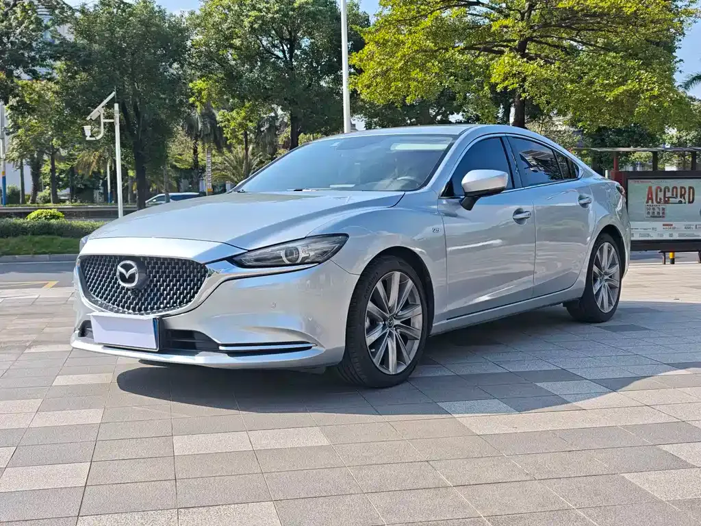 Mazda Atenza — фото 1