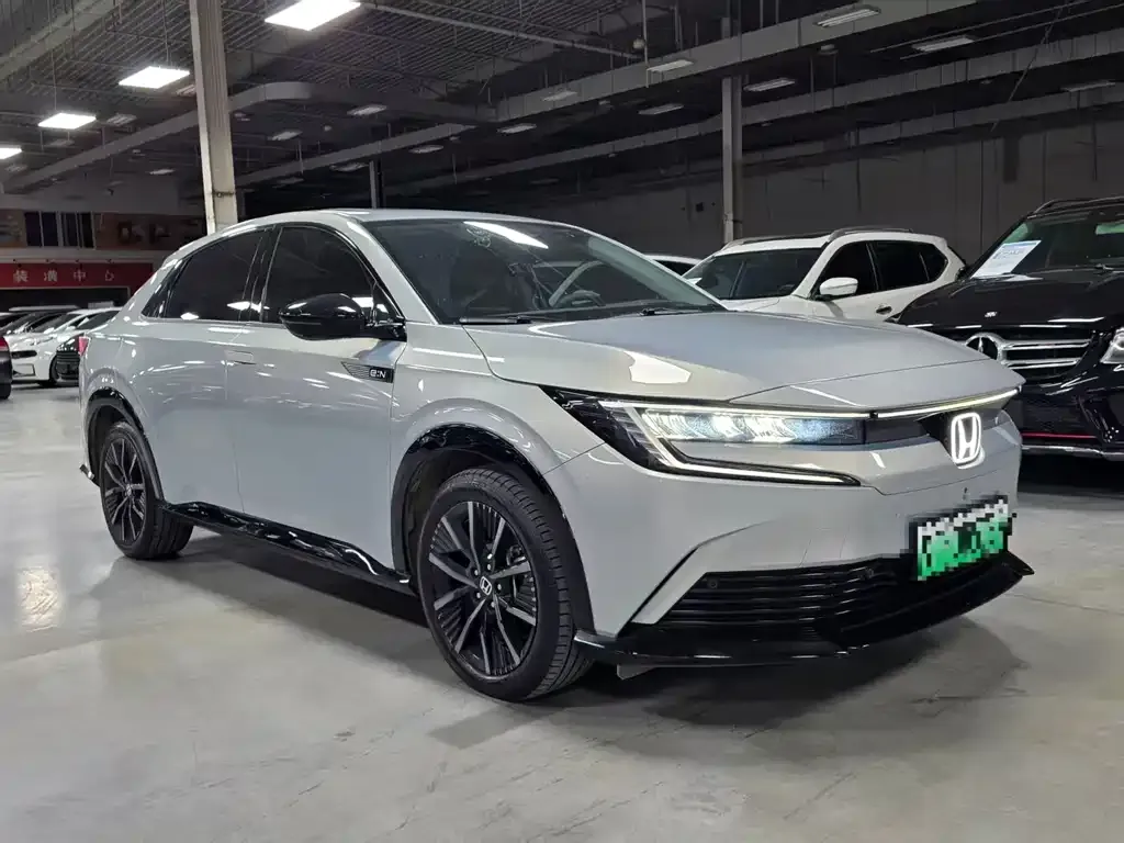 Honda e:NP2 — фото 10