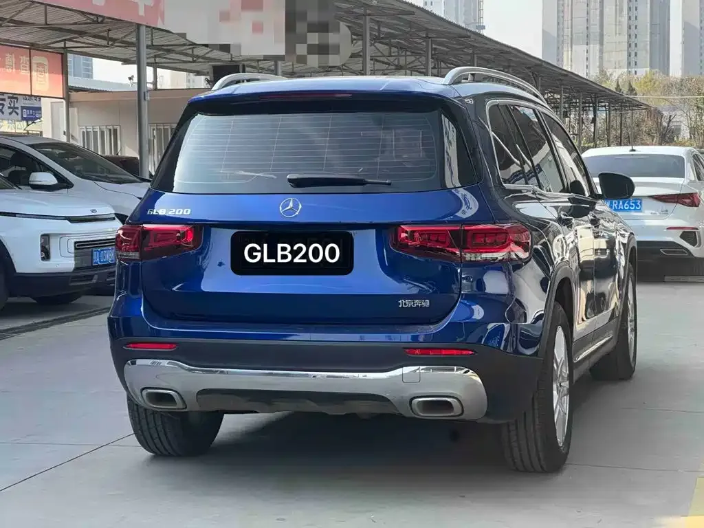 Mercedes-Benz GLB — фото 4
