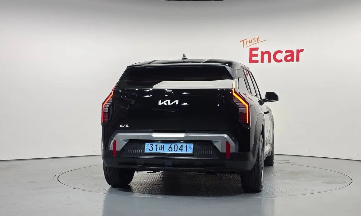 Kia EV3 — фото 5