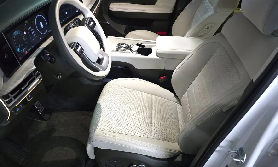 Hyundai Santafe — фото 6