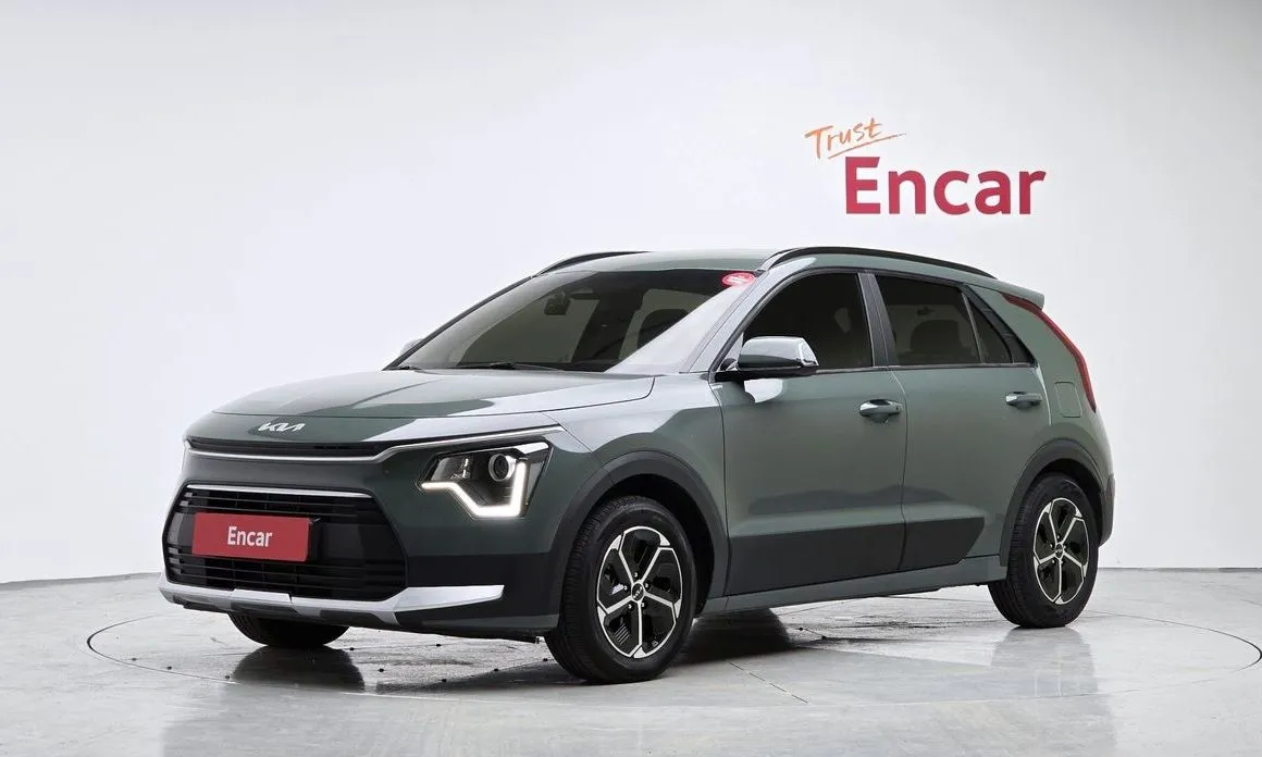 Kia Niro — фото 1
