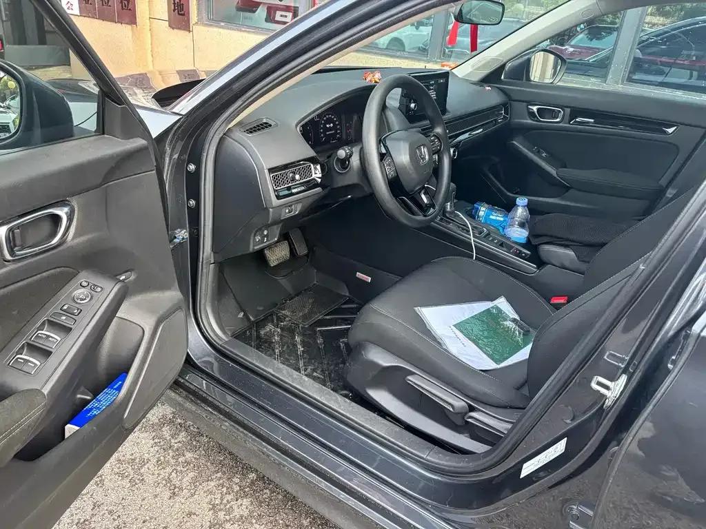 Honda Civic — фото 5