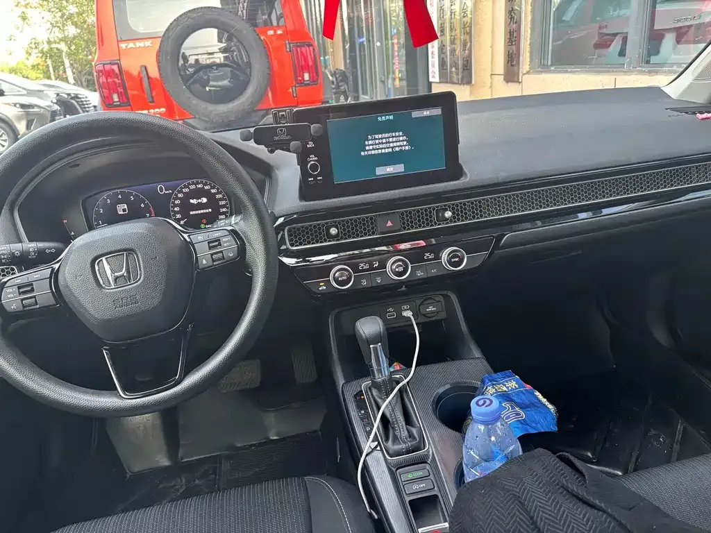Honda Civic — фото 4