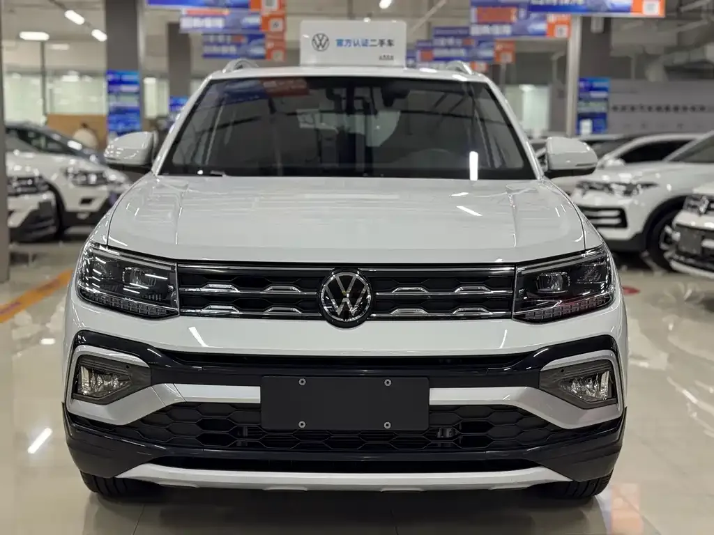 Volkswagen T-Cross — фото 7