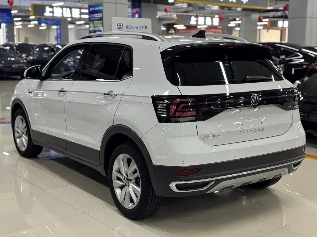 Volkswagen T-Cross — фото 6