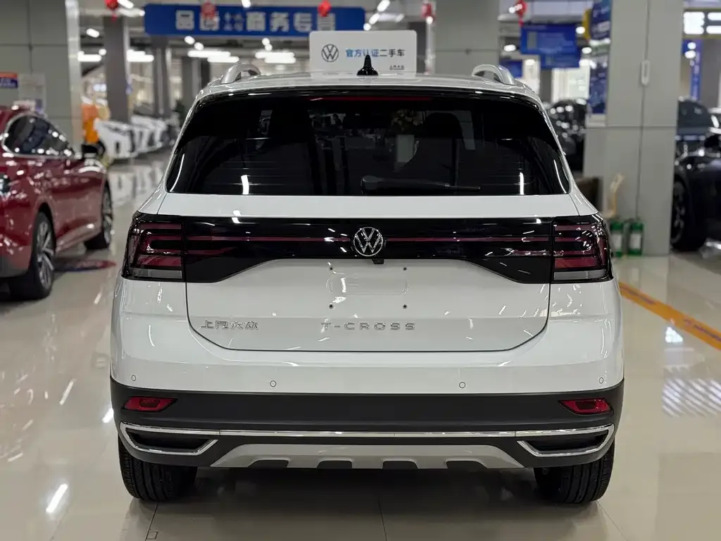 Volkswagen T-Cross — фото 2