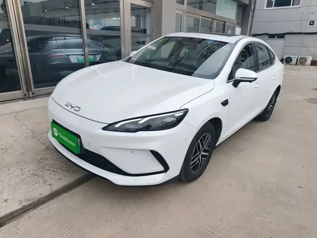 BYD Seal 05 DM-i — фото 1
