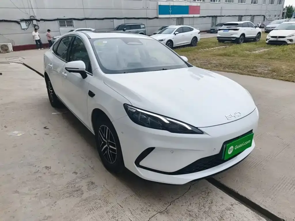 BYD Seal 05 DM-i — фото 3