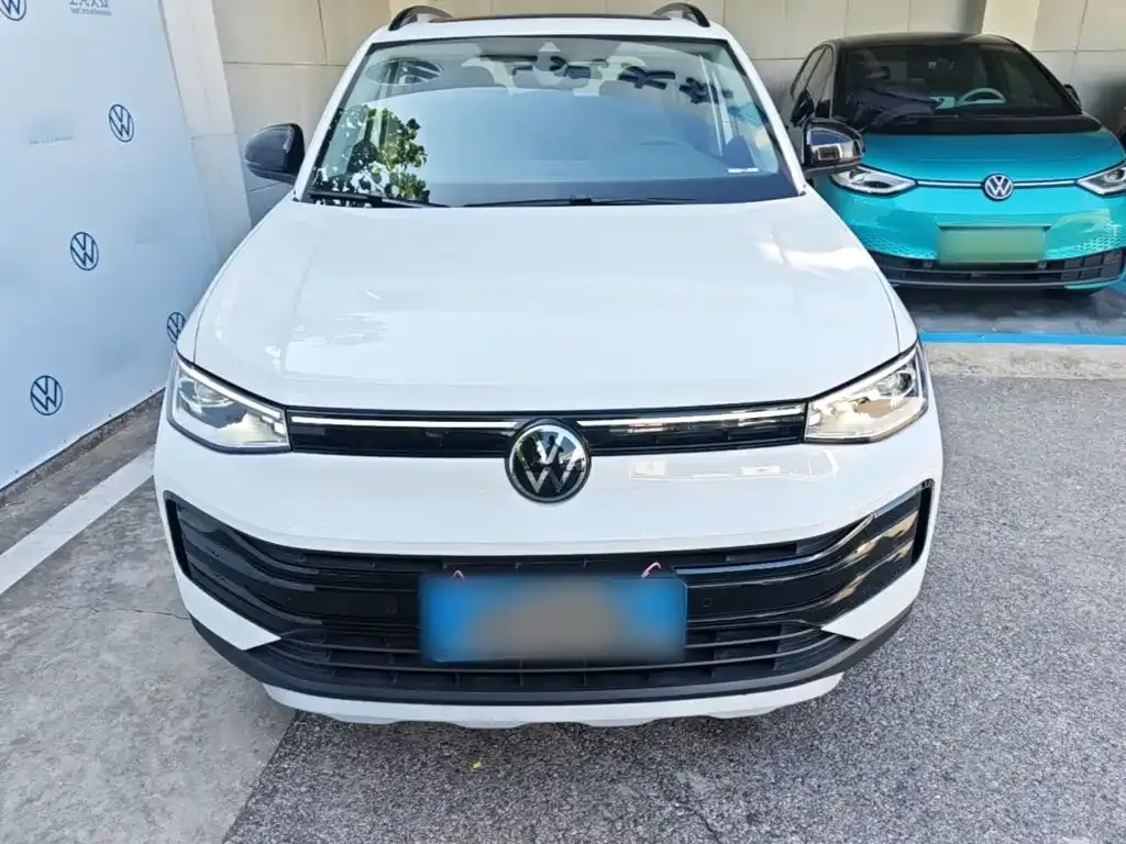 Volkswagen Tharu — фото 2
