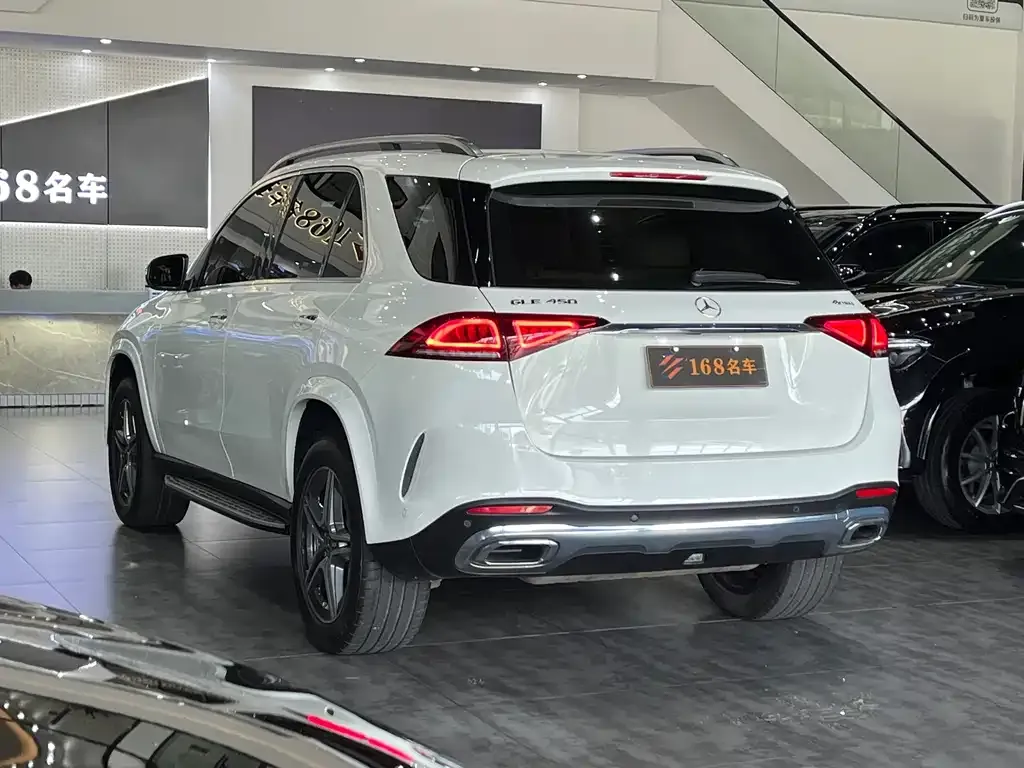 Mercedes-Benz GLE (Import) — фото 8