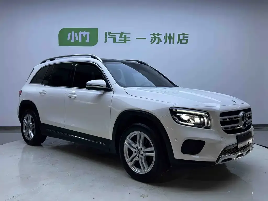 Mercedes-Benz GLB — фото 10