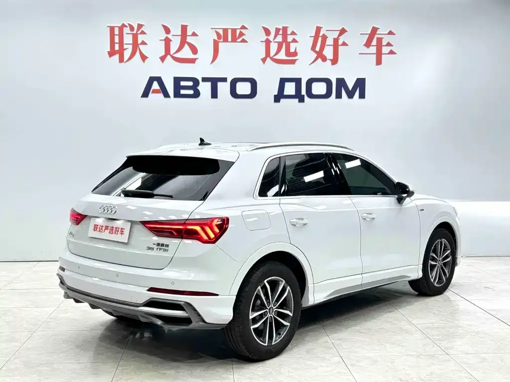 Audi Q3 — фото 5