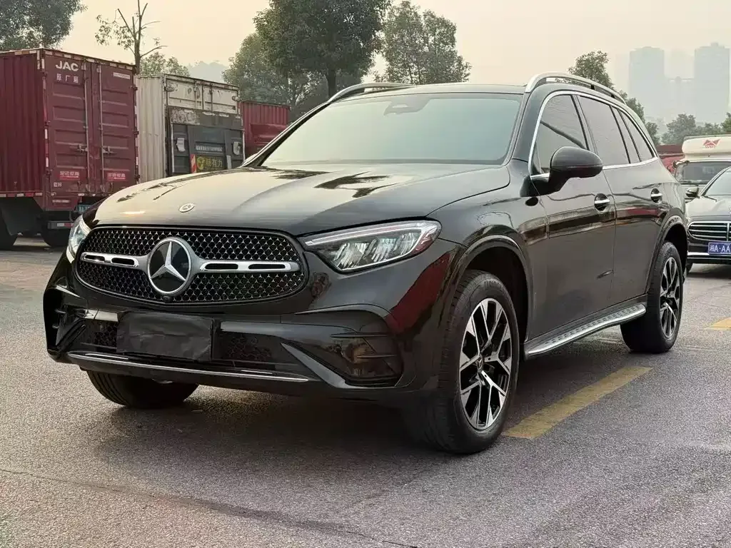 Mercedes-Benz GLC — фото 1