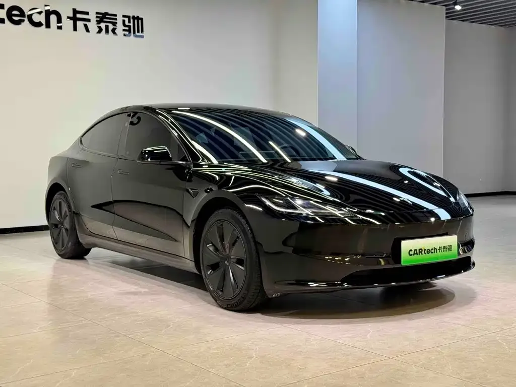 Tesla Model 3 — фото 4