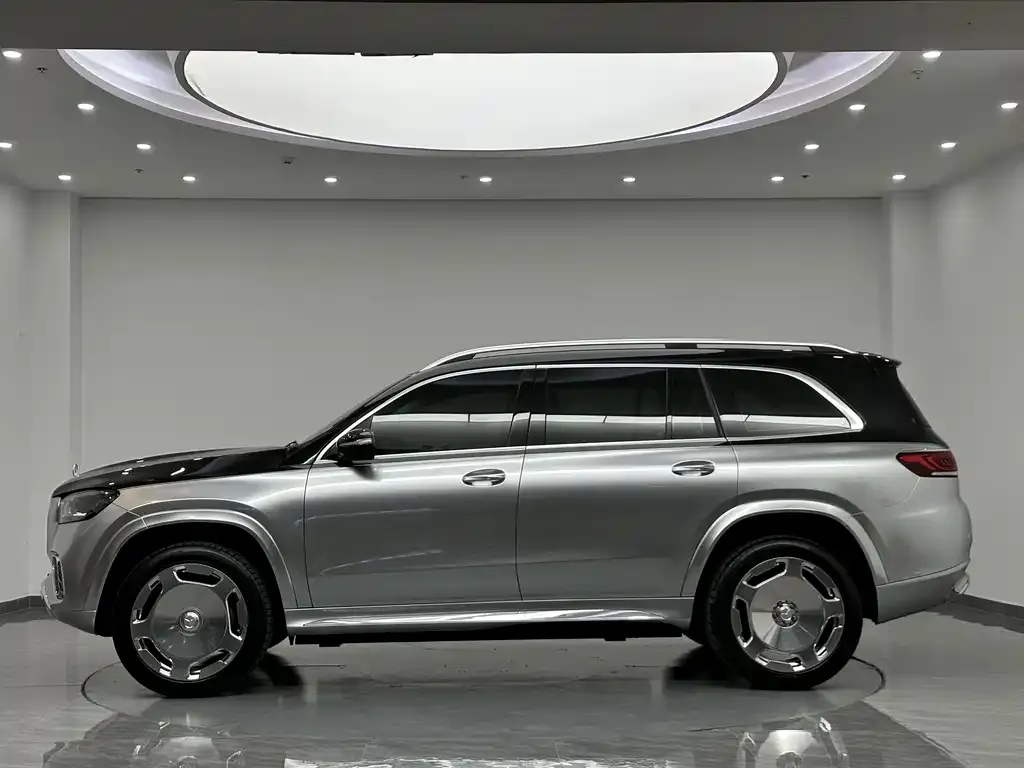 Mercedes-Benz GLS — фото 10