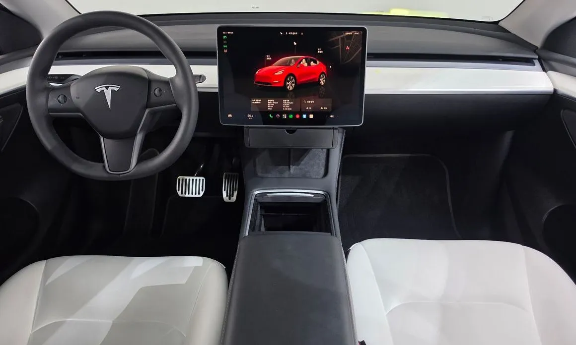 Tesla Model Y — фото 7