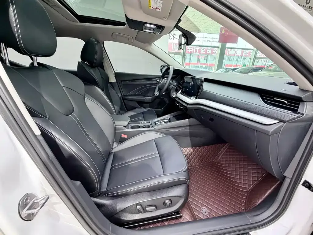 Skoda Octavia — фото 7