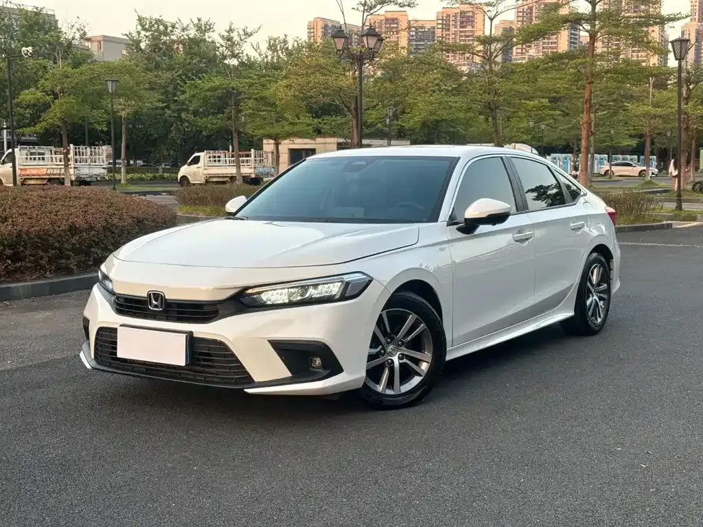 Honda Civic — фото 1
