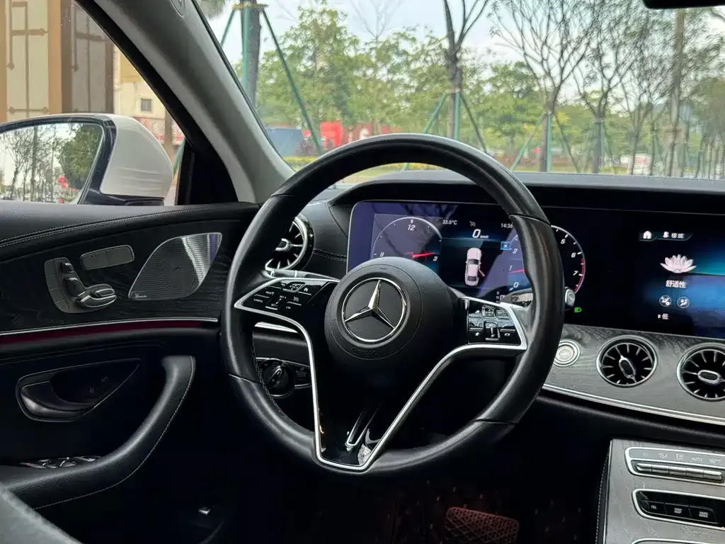 Mercedes-Benz CLS — фото 5
