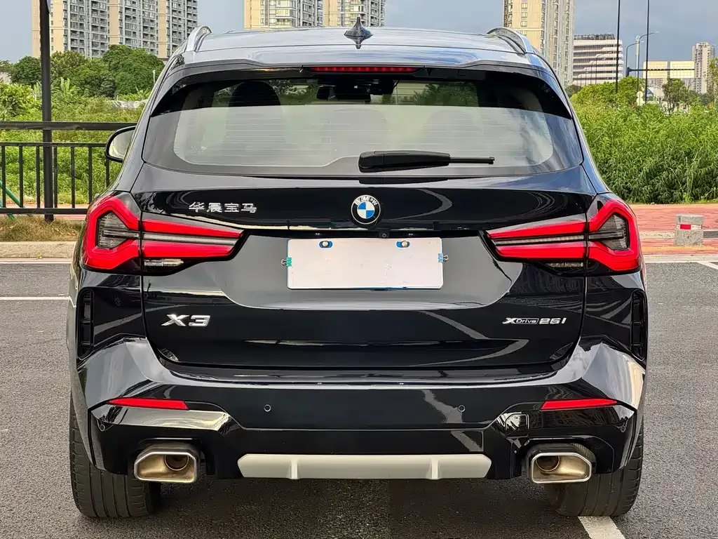 BMW X3 — фото 10