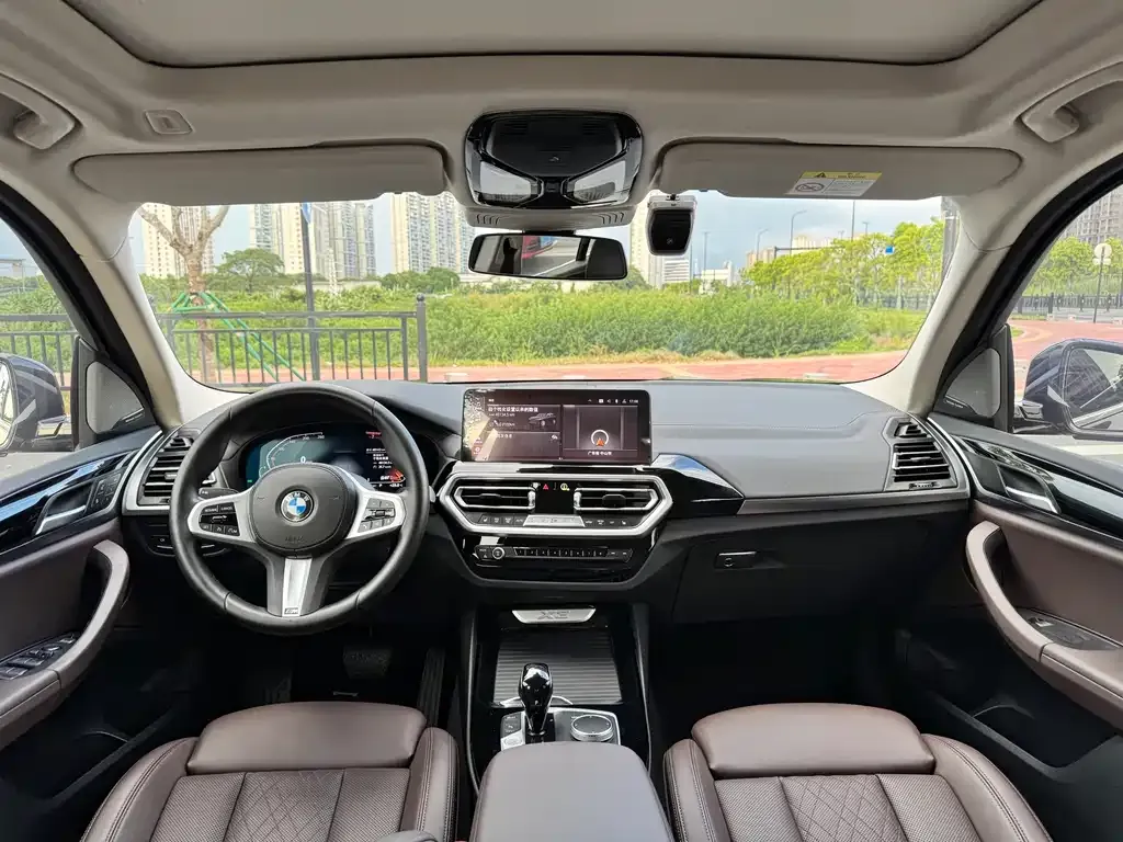 BMW X3 — фото 2