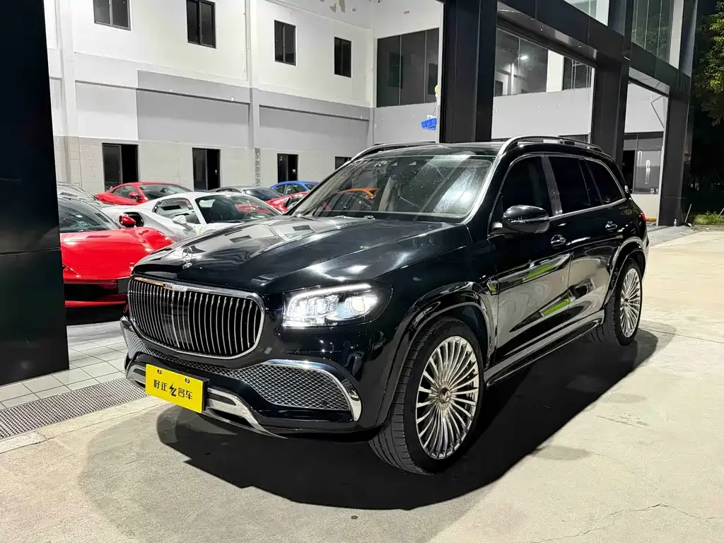 Mercedes-Benz GLS — фото 1