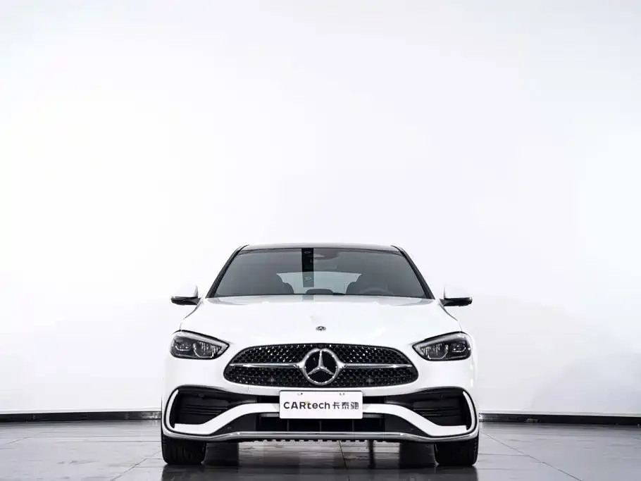 Mercedes-Benz C-Class — фото 7