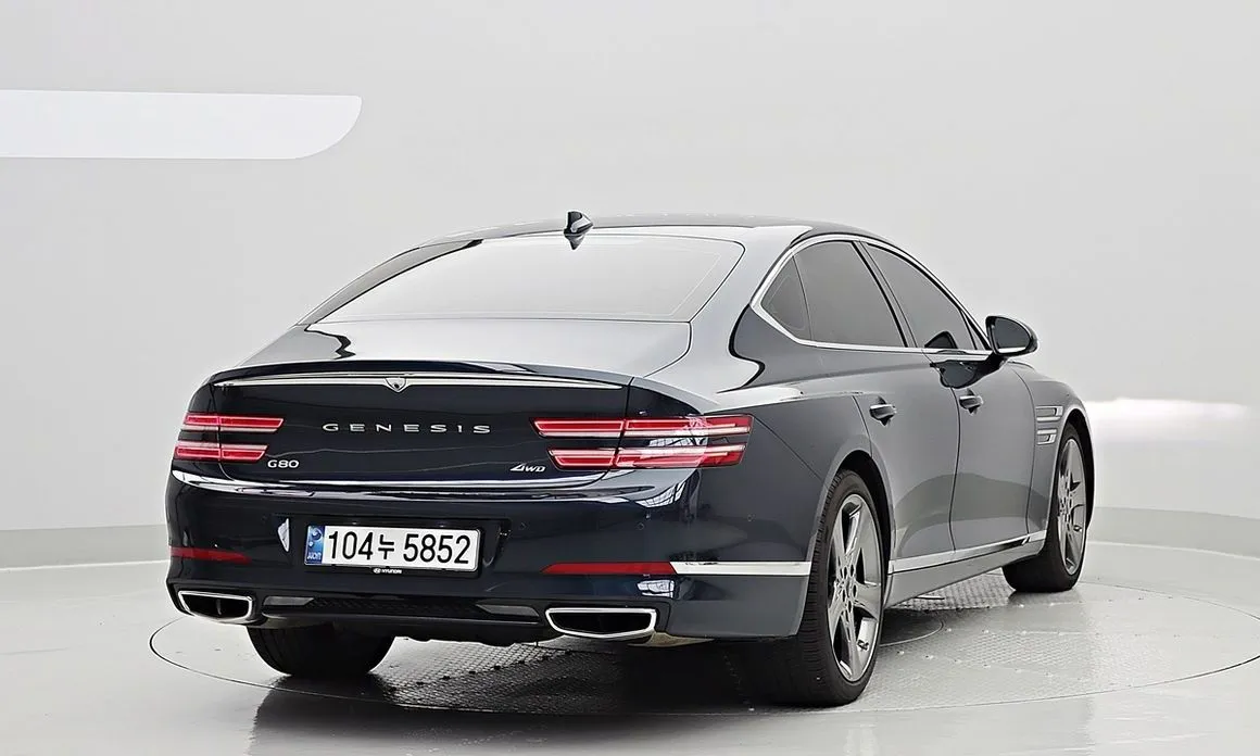 Genesis G80 — фото 2