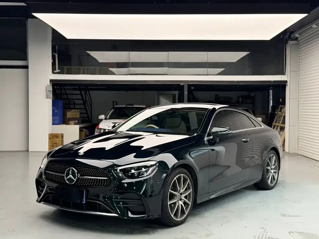 Mercedes-Benz E-Class (Import) — фото 1