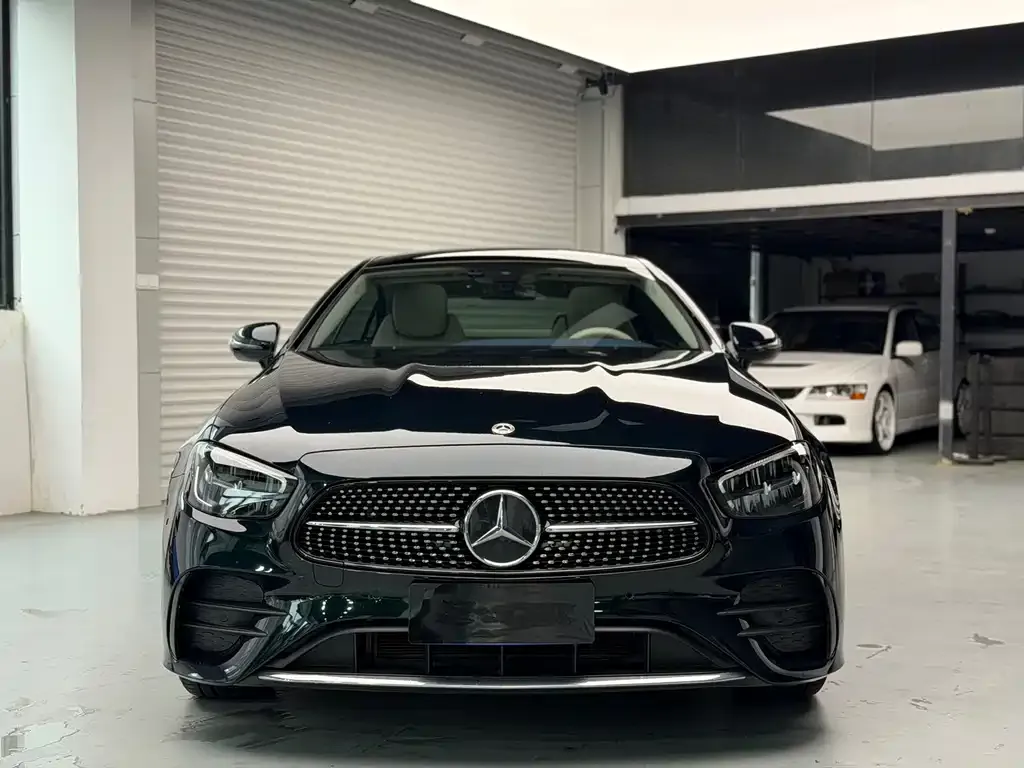 Mercedes-Benz E-Class (Import) — фото 7