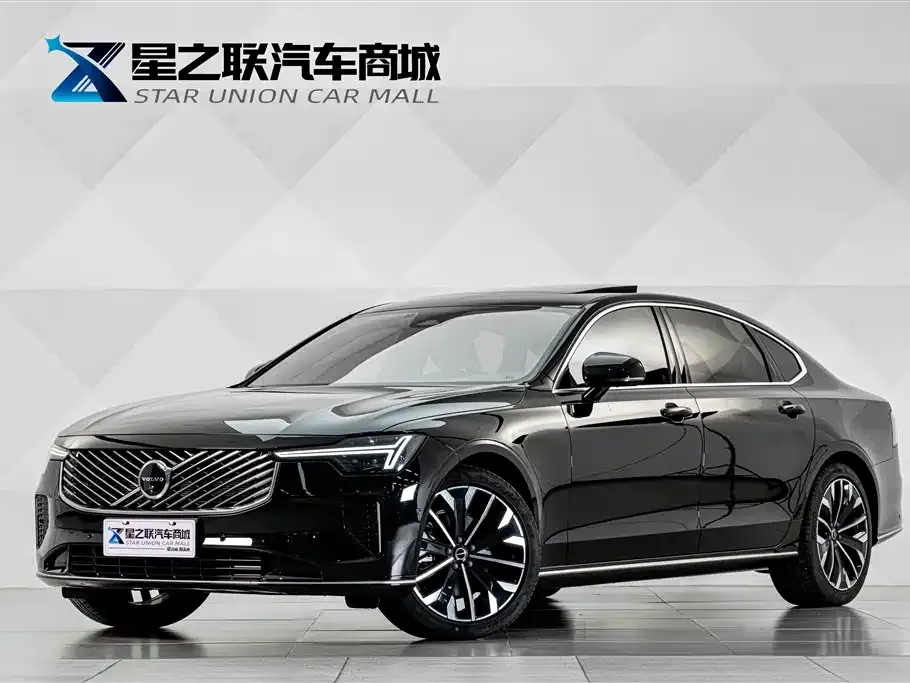 Volvo S90 — фото 1