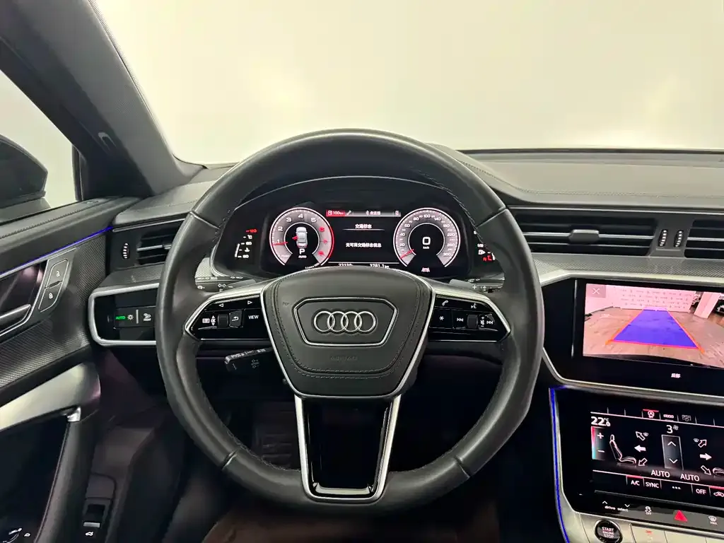 Audi A6L — фото 8