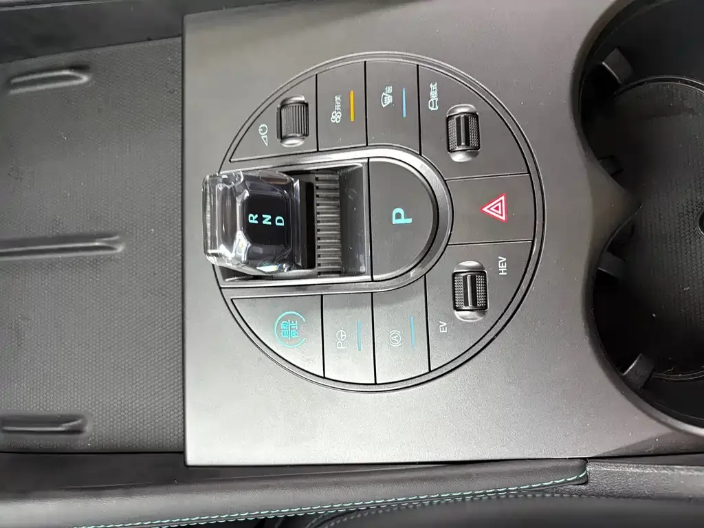 BYD Seal 06 — фото 9