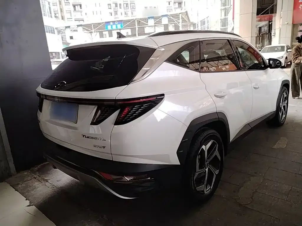 Hyundai Tucson — фото 4