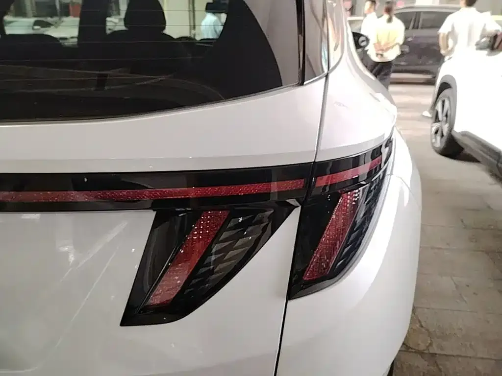 Hyundai Tucson — фото 2