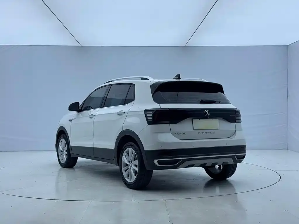 Volkswagen T-Cross — фото 2
