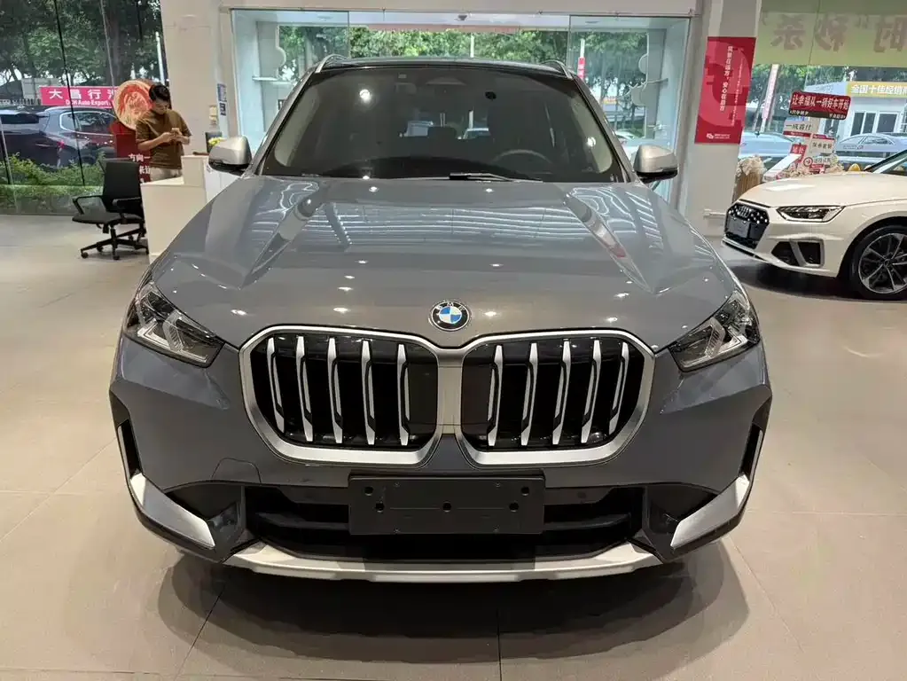 BMW X1 — фото 4