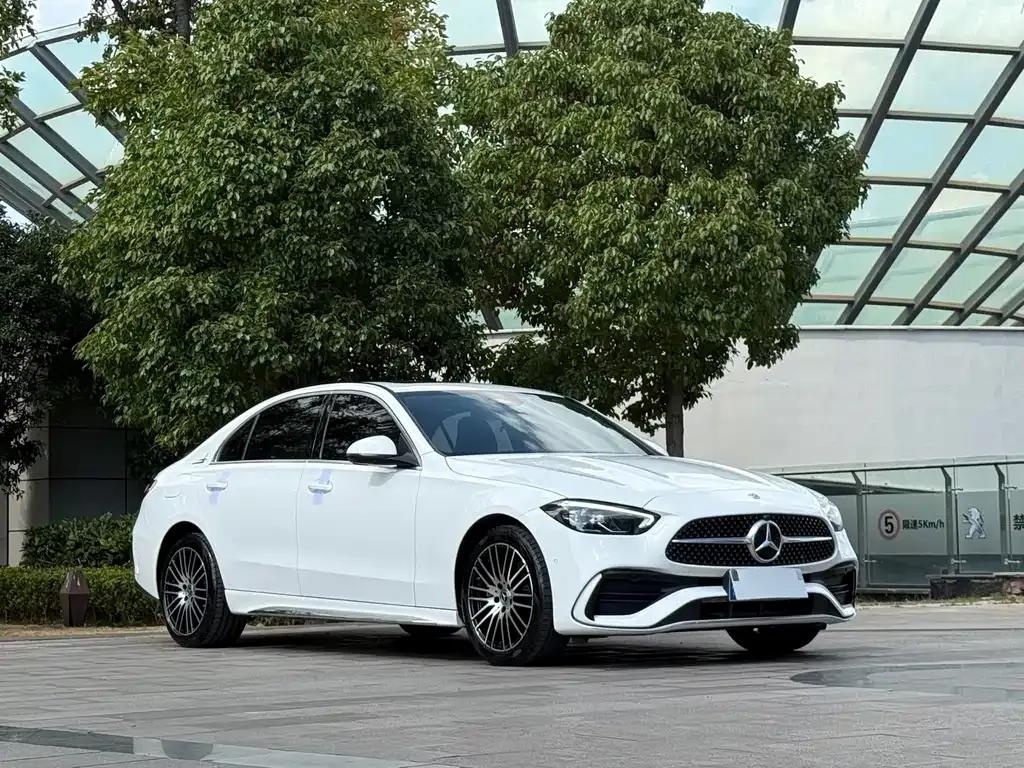 Mercedes-Benz C-Class — фото 7