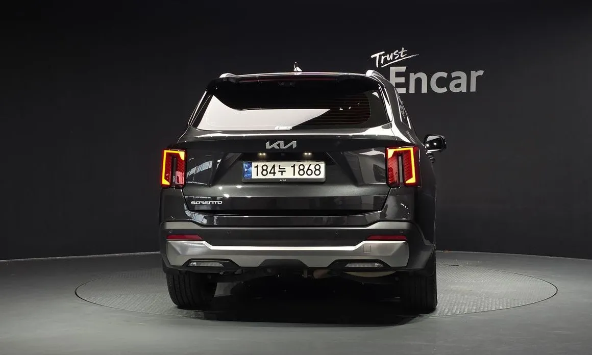 Kia Sorento — фото 4